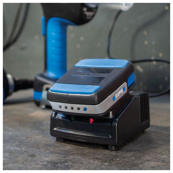 Batterie et chargeur 18v gamme element