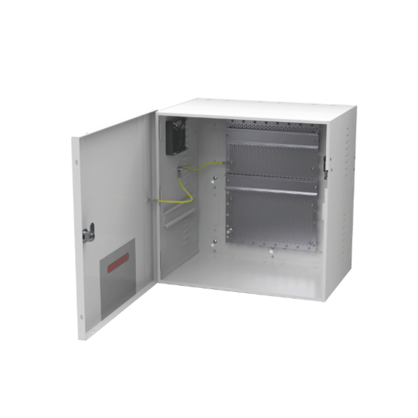 Coffret métal avec autoprotection et ventilateur