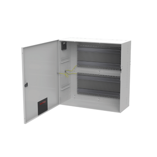 Coffret métal avec autoprotection et ventilateur