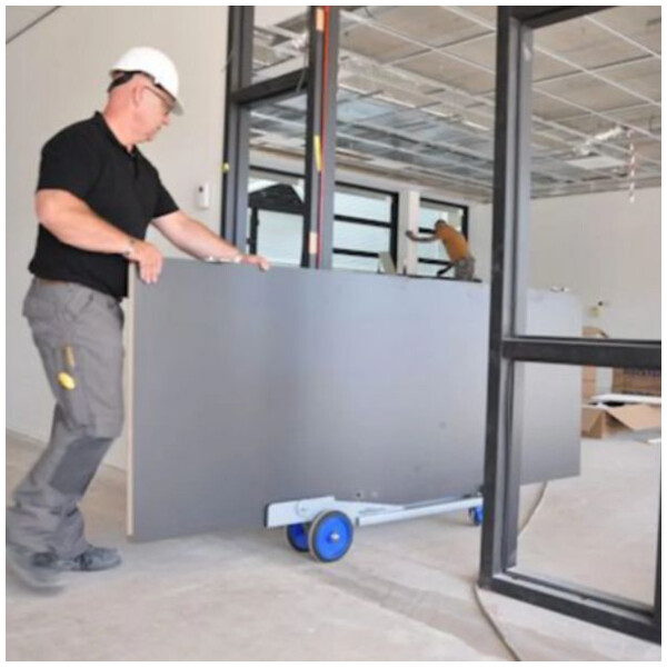 Outil de manutention et pose de porte