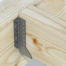 Présentation EQUERRE NERVUREE DROITE END Equerre nervuree droite end