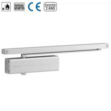 Ferme porte dc135