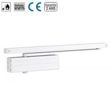 Ferme porte dc135